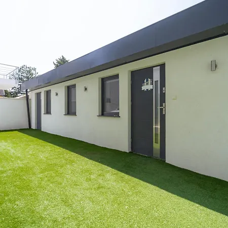 Topart Villa